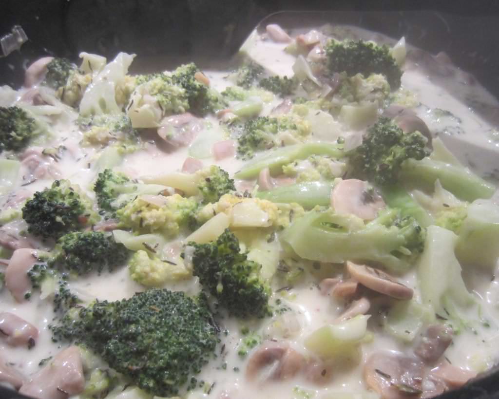 Broccoli Pilz soße