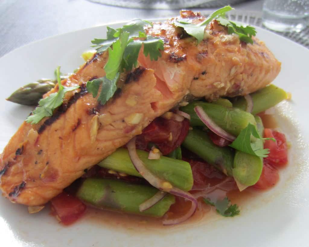 [Rezept der Woche] Lachs mit Spargelsalat | LifeStyleLove